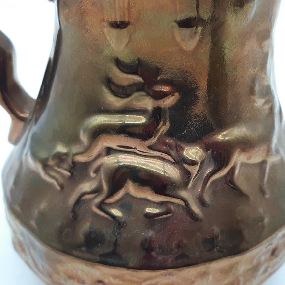 Pair of Small Gold Pitchers -By Wade Royal Victoria - Picture 8 of 11